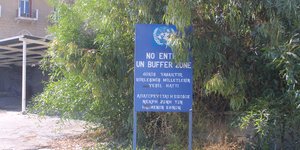 μπλε ταμπελα κυπρος