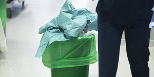 Νοσοκομειακά απόβλητα