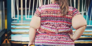 παχύσαρκη γυναίκα