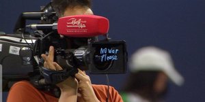 «No war please» από τον Ρούμπλεφ