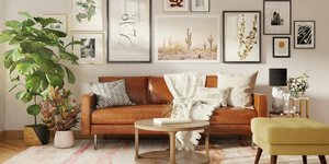 σπίτι με καναπέ και πίνακες