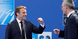 πρόεδρος της Γαλλίας, Εμανουέλ Μακρόν και Γενικός Γραμαμτέας του ΝΑΤΟ Γενς Στόλτενμπεργκ