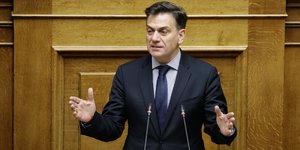 Ο Θάνος Μωραΐτης