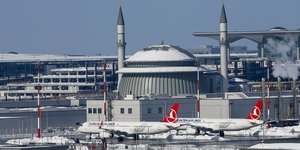 μιναρεδες αεροπλάνα 