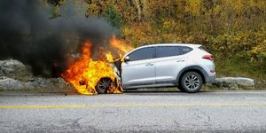 hyundai παίρνει φωτιά