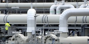 εργατης σωληνες φυσικο αεριο 