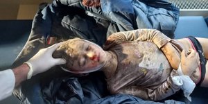 Φωτογραφία του άτυχου κοριτσιού που πέθανε από αφυδάτωση στη Μαριούπολη