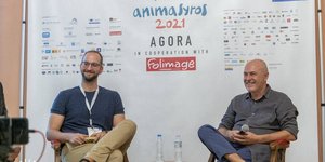 Στα δεξιά ο επικεφαλής του γραφείου του Ευρωπαϊκού Κοινοβουλίου στην Ελλάδα, Κώστας Τσουτσοπλίδης και αριστερά ο σκηνοθέτης Φωκίωνας Ξένος