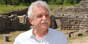 μπενος πισω θεατρο αρχαιο