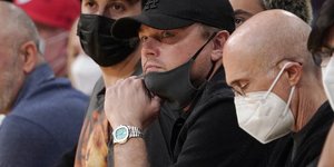 Λεονάρντο Ντι Κάπριο μαυρο καπελο 