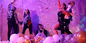 To σκάνδαλο της ENRON στη σκηνή