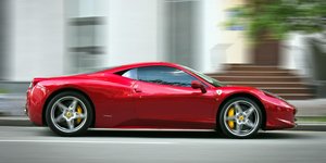 Ferrari σχολή οδηγών