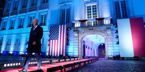 Ο Αμερικανός πρόεδρος Τζο Μπάιντεν στη χθεσινή του ομιλία στη Βαρσοβία