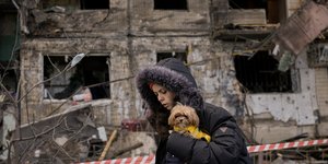 Βομβαρδισμένο τοπίο στο Κίεβο 