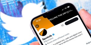 Το Twitter μπλόκαρε το περιεχόμενο των RT και Sputnik