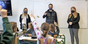 Κυριάκος Μητσοτάκης, σχολείο Σύρου