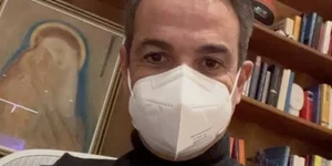 Θετικός στον κορωνοϊό ο πρωθυπουργός Κυριάκος Μητσοτάκης 