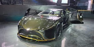 Momentum hypercar