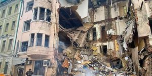 Ρώσοι βομβάρδισαν το εμβληματικό μπαρ Old Hem στην Ουκρανία