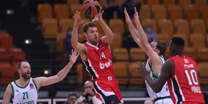 Φάση από το ματς Ολυμπιακός-Ζαλγκίρις στο ΣΕΦ 