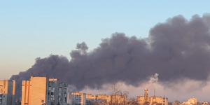 Εισβολή στην Ουκρανία: Βομβαρδισμοί στο αεροδρόμιο του Λβιβ