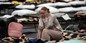 Ουκρανή πρόσφυγας στα σύνορα της Πολωνίας 