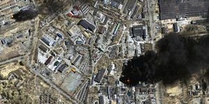 Ουκρανία: Το βομβαρδισμένο Τσερνίχιβ από δορυφορικές φωτογραφίες