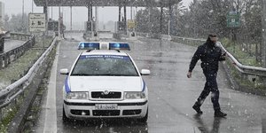 περιπολικο τροχονόμος χιονι