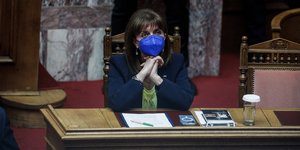 Κατερίνα Σακελλαροπούλου στη Βουλή