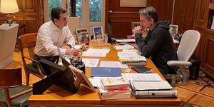Συνάντηση Κυριάκου Μητσοτάκη με Κώστα Σκρέκα