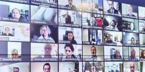 Συμμετέχοντες στην ευρεία σύσκεψη του υπ. Κλιματικής Κρίσης