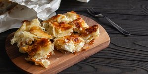 Συνταγή για λαχταριστή τυρόπιτα