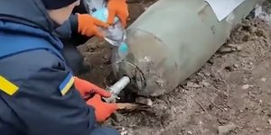 Ουκρανία, εξουδετερώνουν ρωσική βόμβα