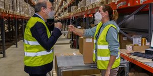 Επίσκεψη Κωστή Χατζηδάκη στην εταιρεία logistics Diakinisis