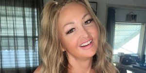 Η 53χρονη Νάταλι Γκάνγκον 