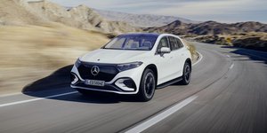 Mercedes EQS SUV