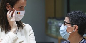 Η Σοφί Βιλνέζ με την Ισπανίδα ΥΠΕΞ, Αράντσα Γκονζάλε