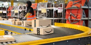 Αποθήκη της Amazon στο Σακραμέντο
