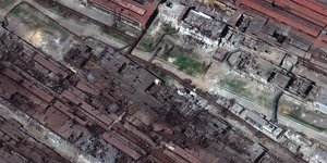 Αυτή η δορυφορική εικόνα της Maxar Technologies δείχνει μια άποψη του εργοστασίου χάλυβα Azovstal στη Μαριούπολη της Ουκρανίας, στις 29 Απριλίου 2022. (Δορυφορική εικόνα ©2022 Maxar Technologies via AP)