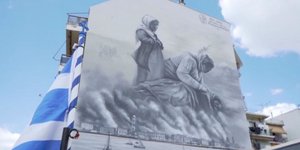 Εξαιρετικό γκράφιτι για τη Μικρασιατική Καταστροφή στη Νέα Ιωνία