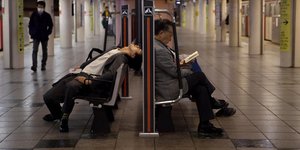 Η ιαπωνική τέχνη του δημόσιου ύπνου