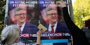 Αφίσα του υποψηφίου των Γαλλικών προεδρικών εκλογών, Ζαν Λικ Μελανσόν