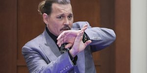 Ο Τζόνι Ντεπ περιέγραψε τα δύσκολα παιδικά του χρόνια