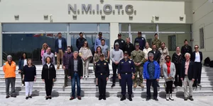 Αντιπροσωπεία του Κογκρέσου των ΗΠΑ επισκέφτηκε το Κέντρο Εκπαίδευσης Ναυτικής Αποτροπής του ΝΑΤΟ