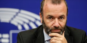 Ο πρόεδρος του ΕΛΚ, Μάνφρεντ Βέμπερ