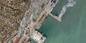 Το πολιορκημένο λιμάνι της Μαριούπολης