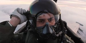 Πιλότος του ΝΑΤΟ σε περιπολία στην ανατολική Ευρώπη