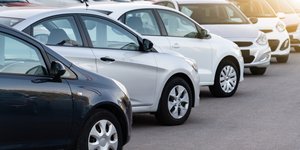 μεταχειρισμένα αυτοκίνητα 