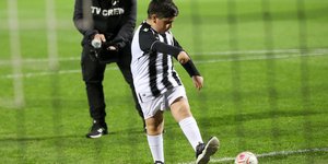 To πιο όμορφο γκολ της ζωής του πέτυχε ο μικρός Λέανδρος στο παιχνίδι Κυπέλλου ΠΑΟΚ-Ολυμπιακός