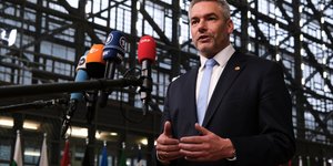 Ο Καρλ Νεχάμερ